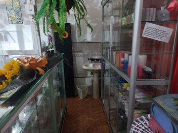VENDO HERMOSA CASA DE PRIMER PISO EN PLENO CORAZÓN DE BARBOSA ANTIOQUIA.