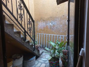 VENDO HERMOSA CASA DE PRIMER PISO EN PLENO CORAZÓN DE BARBOSA ANTIOQUIA.