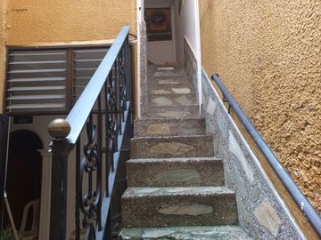VENDO HERMOSA CASA DE PRIMER PISO EN PLENO CORAZÓN DE BARBOSA ANTIOQUIA.