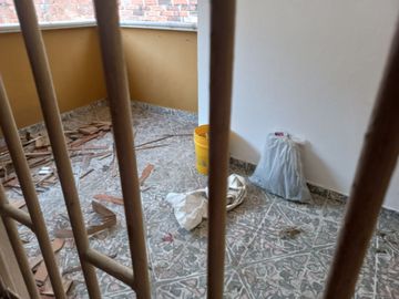 VENDO HERMOSA CASA DE PRIMER PISO EN PLENO CORAZÓN DE BARBOSA ANTIOQUIA.