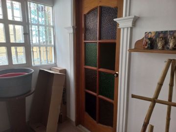 VENDO HERMOSA CASA DE PRIMER PISO EN PLENO CORAZÓN DE BARBOSA ANTIOQUIA.