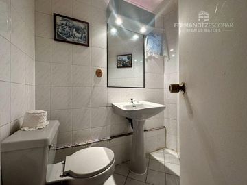 MANTAGUA - VENDE PARCELA CON CASA DE 5D 4B - COND. SANTA ADELA