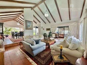 MANTAGUA - VENDE PARCELA CON CASA DE 5D 4B - COND. SANTA ADELA