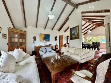 MANTAGUA - VENDE PARCELA CON CASA DE 5D 4B - COND. SANTA ADELA