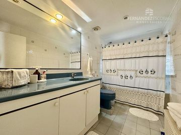 MANTAGUA - VENDE PARCELA CON CASA DE 5D 4B - COND. SANTA ADELA
