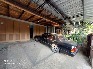 Rumah Luas Strategis Cck Untuk Kantor / Hunian di Turangga Buahbatu