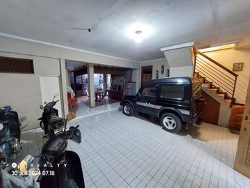 Rumah Luas Strategis Cck Untuk Kantor / Hunian di Turangga Buahbatu