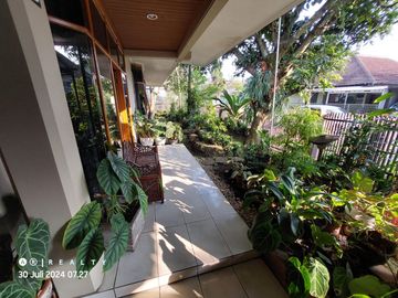 Rumah Luas Strategis Cck Untuk Kantor / Hunian di Turangga Buahbatu