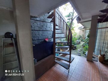 Rumah Luas Strategis Cck Untuk Kantor / Hunian di Turangga Buahbatu