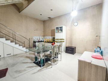Dijual Villa di Komplek Cemara Asri Jalan Kiwi Medan