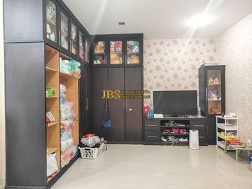 Dijual Villa di Komplek Cemara Asri Jalan Kiwi Medan