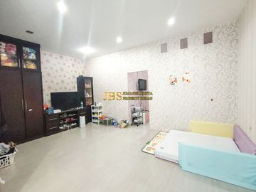Dijual Villa di Komplek Cemara Asri Jalan Kiwi Medan