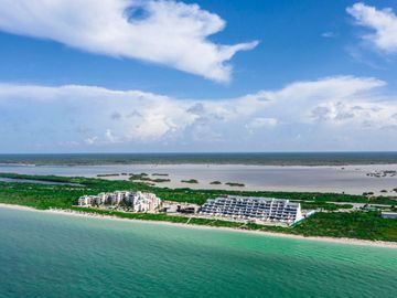 Departamento frente al mar con alberca privada, en venta, Telchac, Yucatán.