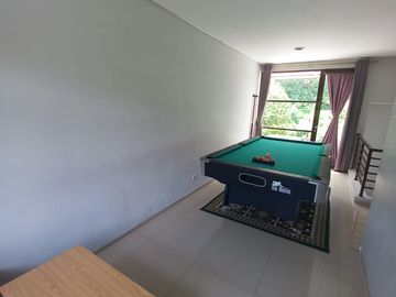 Rumah Villa Serasa Liburan di Kawasan Sejuk Dago Resort Bandung