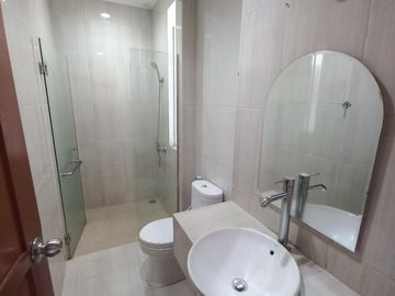 Rumah Villa Serasa Liburan di Kawasan Sejuk Dago Resort Bandung