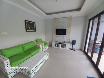 Rumah Villa Serasa Liburan di Kawasan Sejuk Dago Resort Bandung