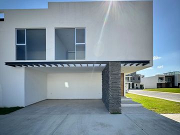 VENTA DE CASA EN ZONA PLATEADA PACHUCA HIDALGO