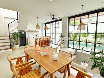 Spacious and Modern Living, 3 Bedroom Brand New Villa in Cepaka