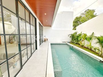 Spacious and Modern Living, 3 Bedroom Brand New Villa in Cepaka