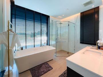 Luxury house for sale in Patta Prime Village, corner house, new house, beautifully decorated, luxurious, beautiful house ready to move in, special pri