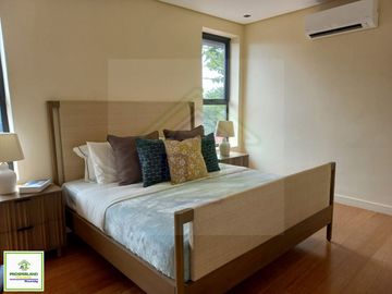 High-End Townhouse For Sale in Cubao, Quezon City.
