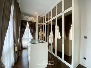 Luxury beautiful house For Sale at Nantawan Bangna km7 85 M.THB