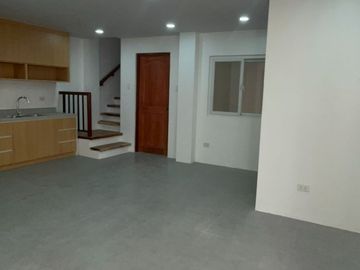 3 Bedroom  Baguio Townhouse