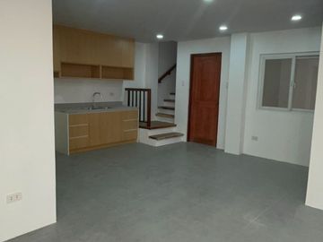 3 Bedroom  Baguio Townhouse