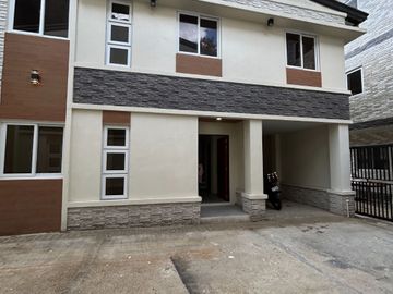 3 Bedroom  Baguio Townhouse