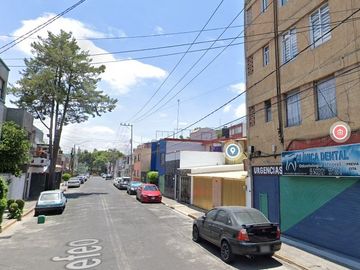 Casa de 3 recámaras, 235 metros de construcción, 153 metros de terreno