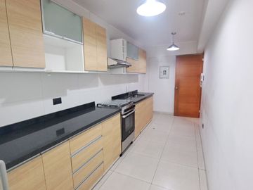 SE VENDE DEPARTAMENTO EN SURQUILLO