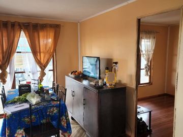 se vende casa en los niches,