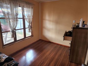 se vende casa en los niches,