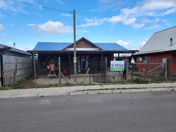 se vende casa en los niches,