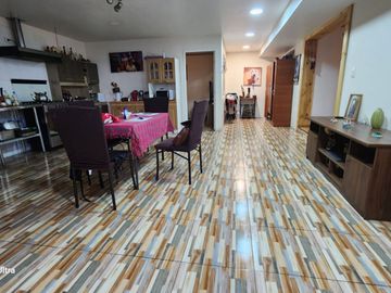 Se vende comoda y amplia propiedad en curico