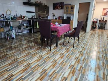 Se vende comoda y amplia propiedad en curico