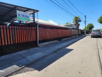 Se vende comoda y amplia propiedad en curico