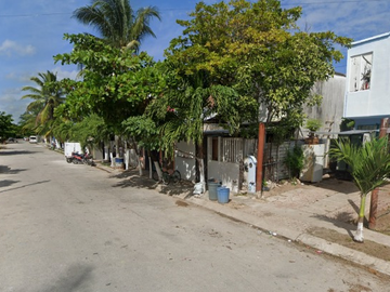 CASA EN VENTA EN RIO URUA ,FRACC. LA GUADALUPANA, PLAYA DEL CARMEN.
