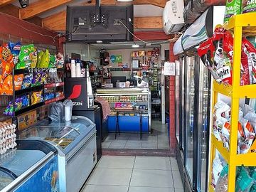 VENTA PROPIEDAD CON LOCAL COMERCIAL/ MAIPU
