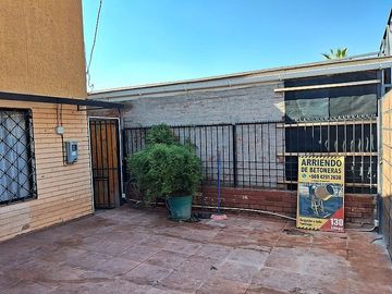 VENTA PROPIEDAD CON LOCAL COMERCIAL/ MAIPU