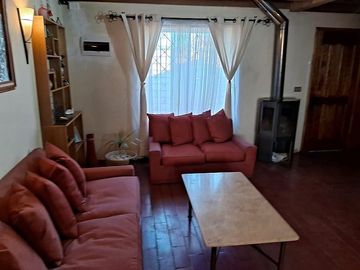 VENTA PROPIEDAD CON LOCAL COMERCIAL/ MAIPU