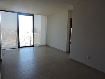 VENTA DE DEPARTAMENTO EN KOLORIA CENTRO SUR, VISTA PANORAMICA, AMENIDADES