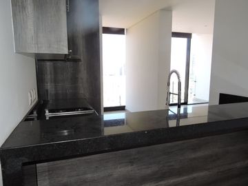 VENTA DE DEPARTAMENTO EN KOLORIA CENTRO SUR, VISTA PANORAMICA, AMENIDADES