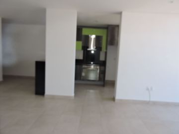 VENTA DE DEPARTAMENTO EN KOLORIA CENTRO SUR, VISTA PANORAMICA, AMENIDADES