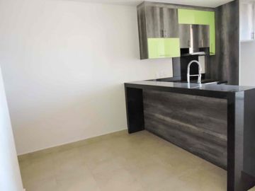 VENTA DE DEPARTAMENTO EN KOLORIA CENTRO SUR, VISTA PANORAMICA, AMENIDADES