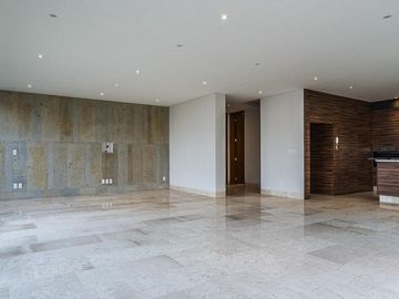 Casa en Venta en Querétaro, Lomas del Campanario Norte con acabados lujosos