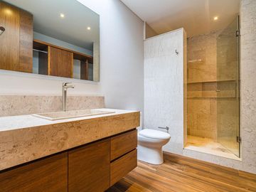 Casa en Venta en Querétaro, Lomas del Campanario Norte con acabados lujosos