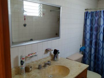 CASA EN VENTA CALLE TURIN, ITALIA PROVIDENCIA