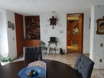CASA EN VENTA CALLE TURIN, ITALIA PROVIDENCIA