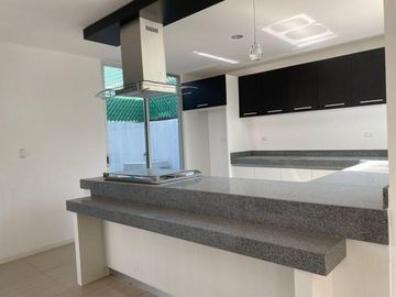Casa en venta zona Antigua Cementera Galerias serdán